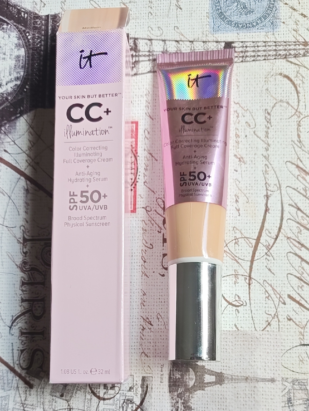 IT Cosmetics - ORIGINAL FORMULA CC Cream + Illumination